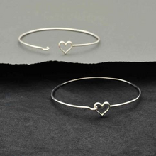 Load image into Gallery viewer, Sterling Silver Heart Hook and Eye Bracelet
